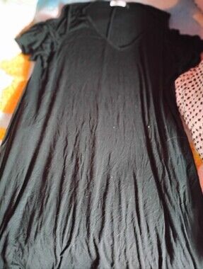 LARA Plus Size Black V-Neck Midi Dress